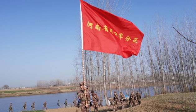 周口軍分區(qū)：沙潁河畔練精兵